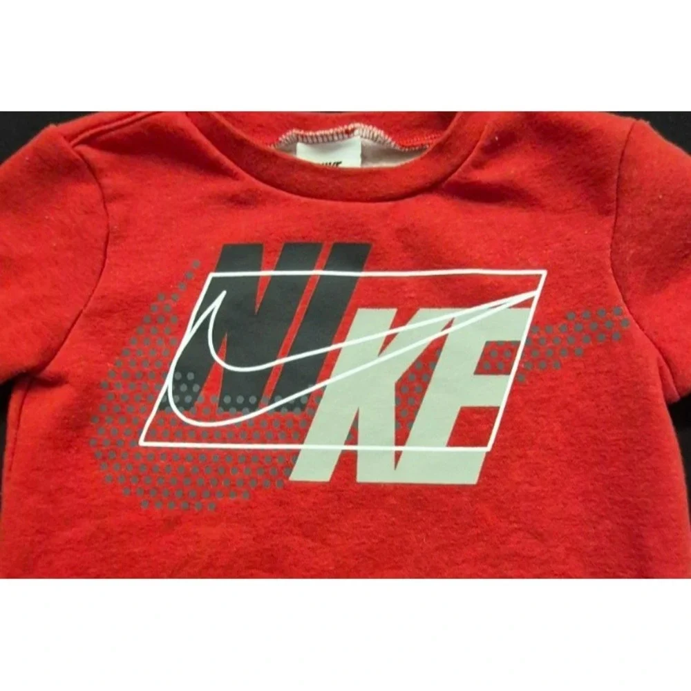 Nike kids red pullover sweatshirt‎ gray/white graphic print crew neck sz. 4T